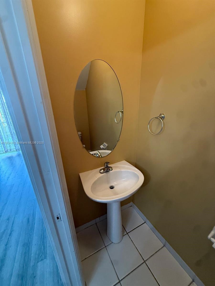 Property photo # 8