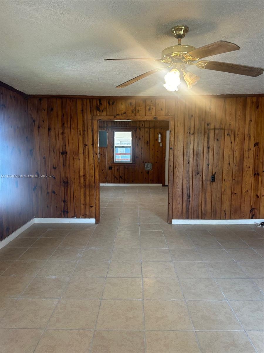 532 Bond, Clewiston, Florida image 4