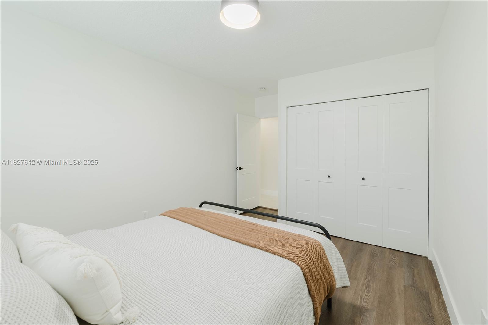 9471 SW 10th St, Miami, Florida image 29