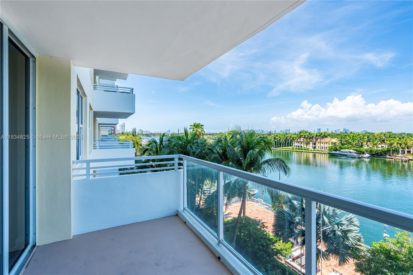 7771 NW 46th St, Lauderhill, Florida image 3