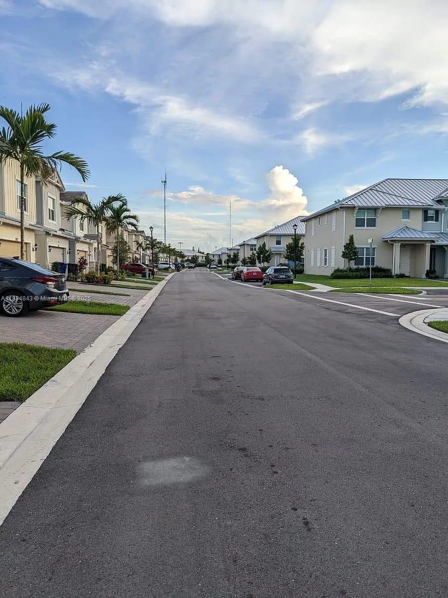 Property photo # 2