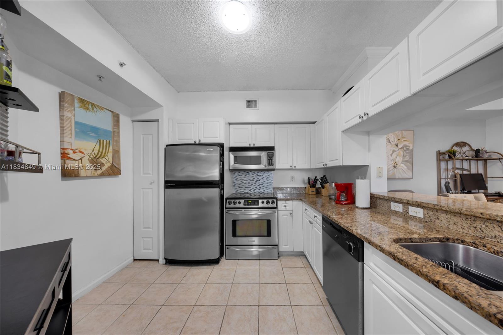 17150 N Bay Rd #2113, Sunny Isles Beach, Florida image 17