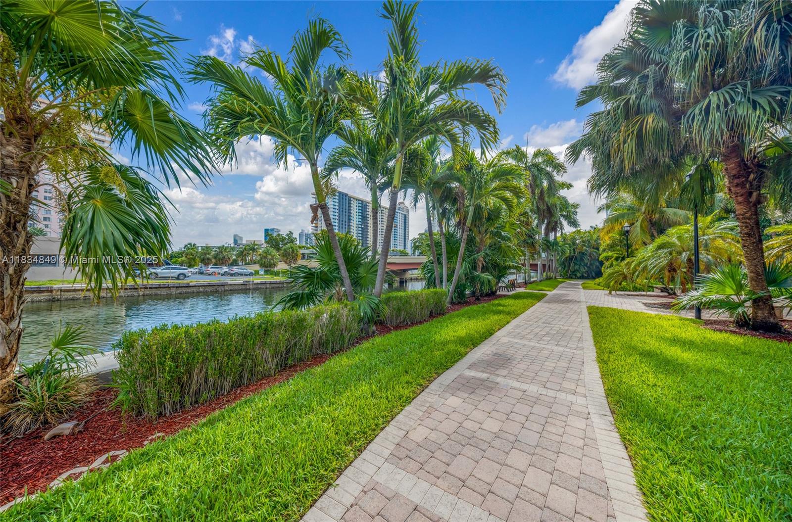 17150 N Bay Rd #2113, Sunny Isles Beach, Florida image 2