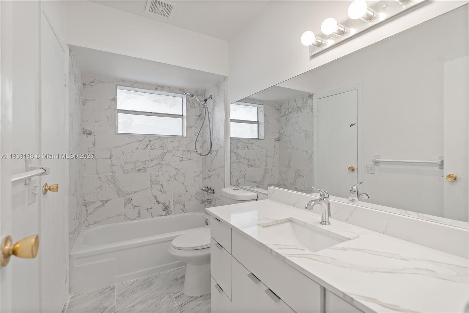 3405 NW 48th Ave #610, Lauderdale Lakes, Florida image 13