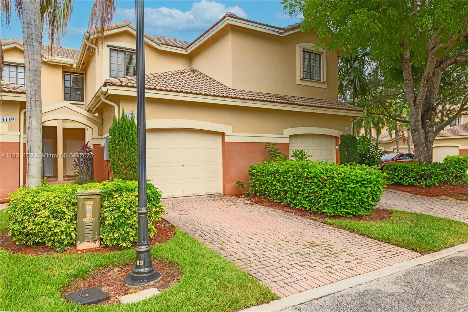 Property photo # 0