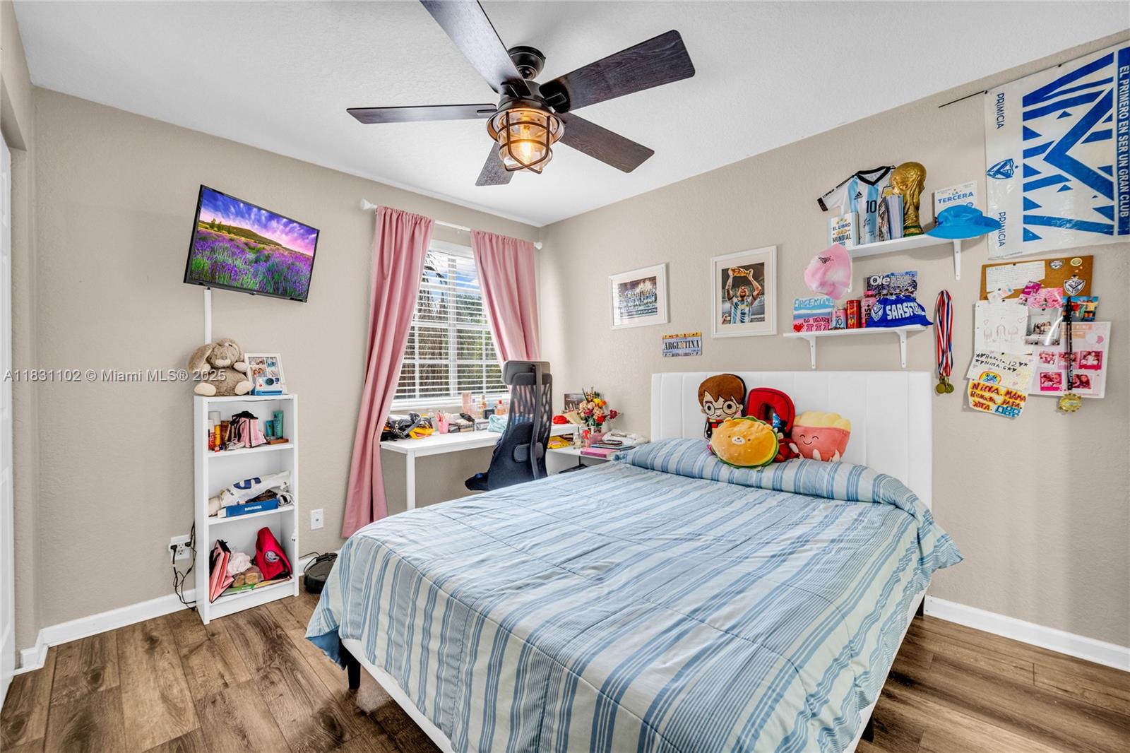 Property photo # 8