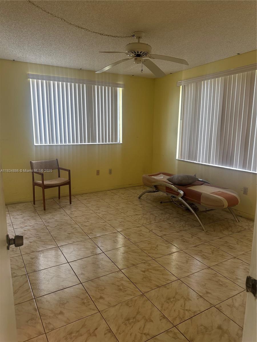 5945 Del Lago Cir #201, Sunrise, Florida image 10