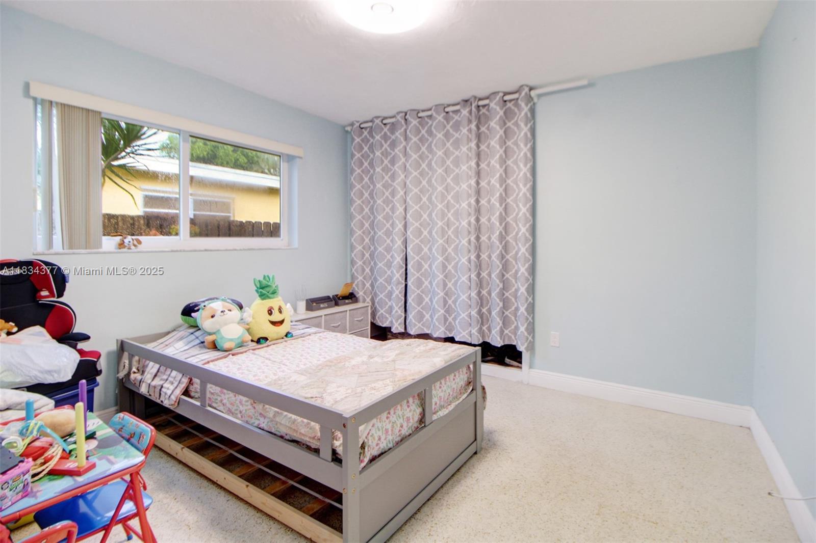 12000 NW 20th St, Pembroke Pines, Florida image 32