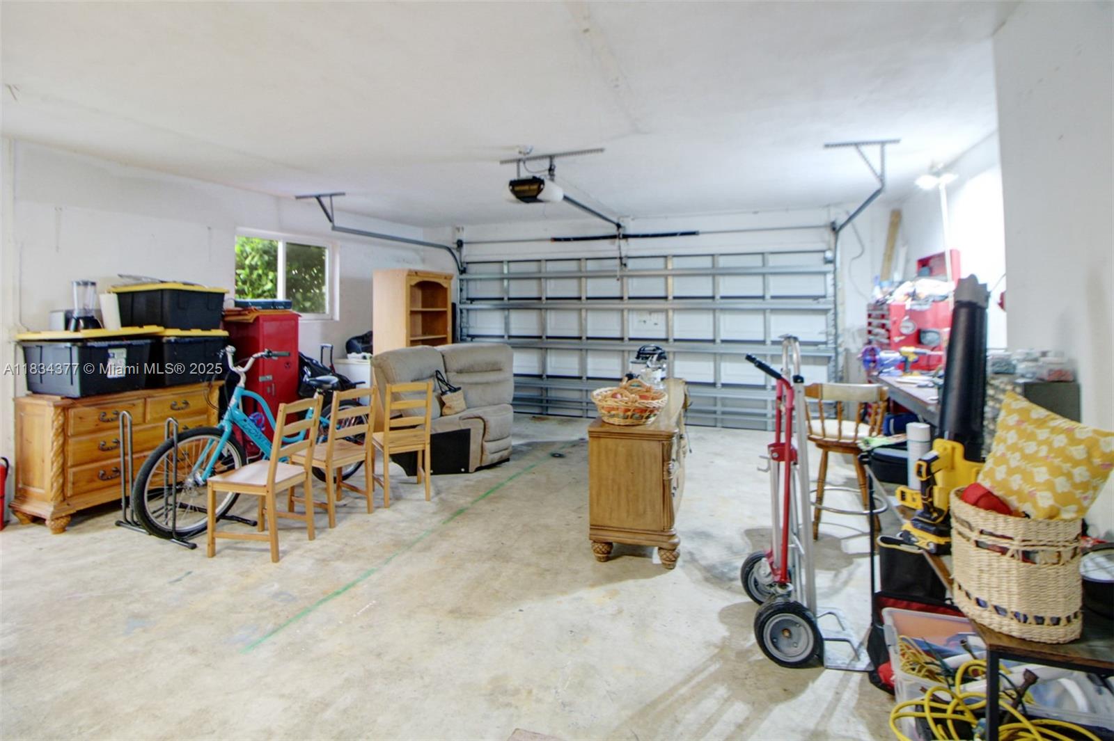 12000 NW 20th St, Pembroke Pines, Florida image 34
