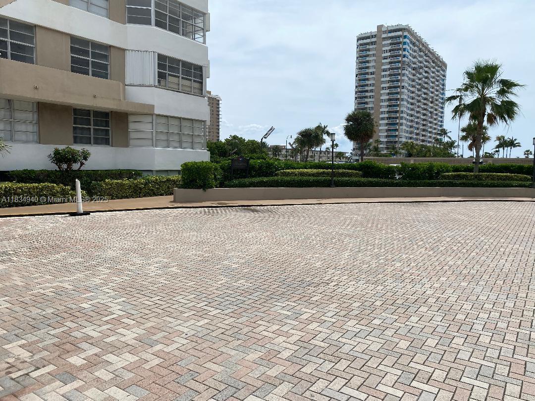 Property photo # 6