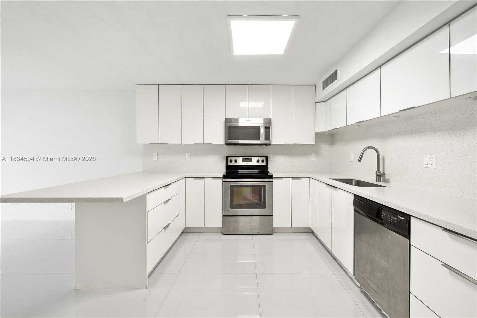 20218 NE 34th Ct #52, Aventura, Florida image 14