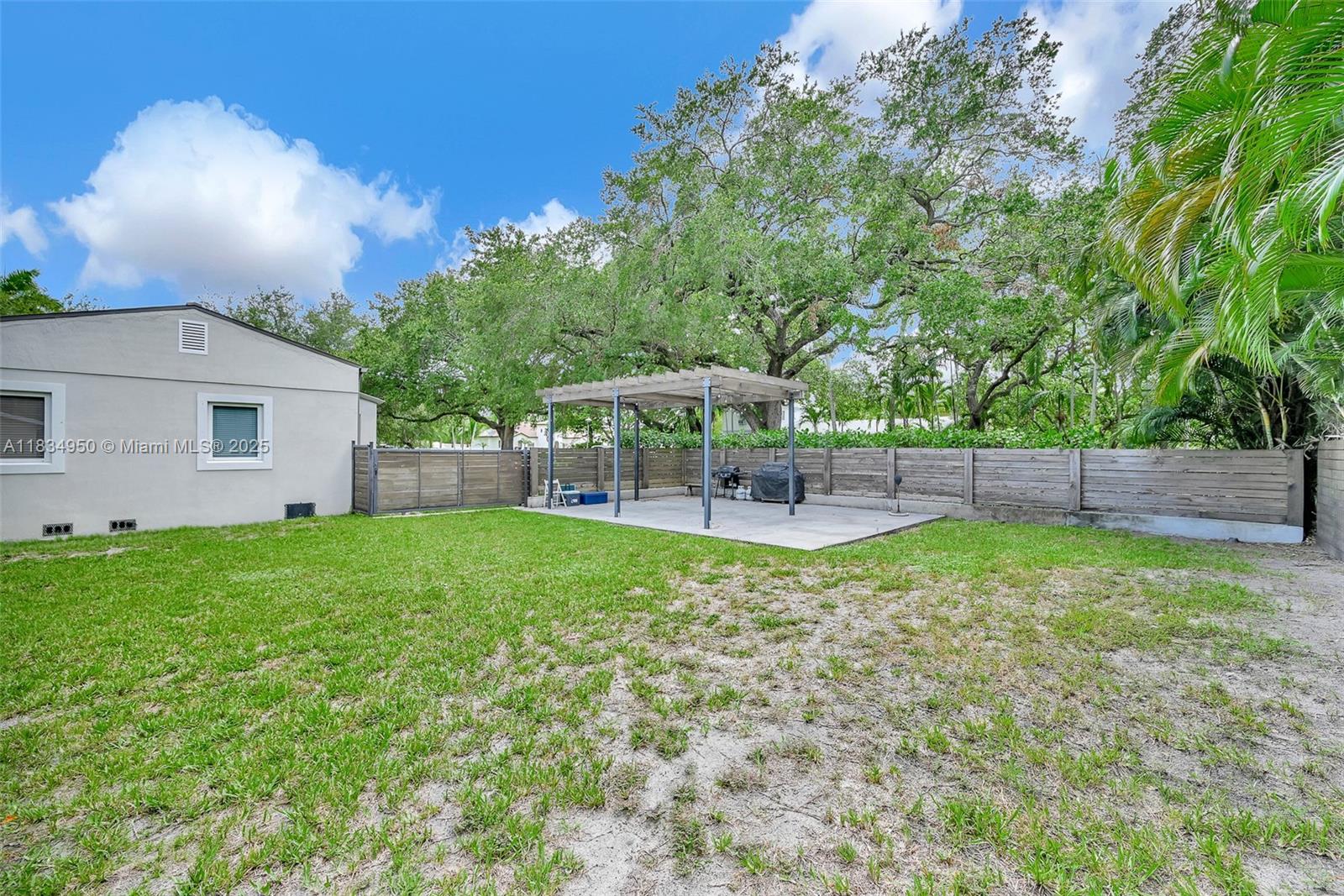 295 De Leon Dr, Miami Springs, Florida image 19