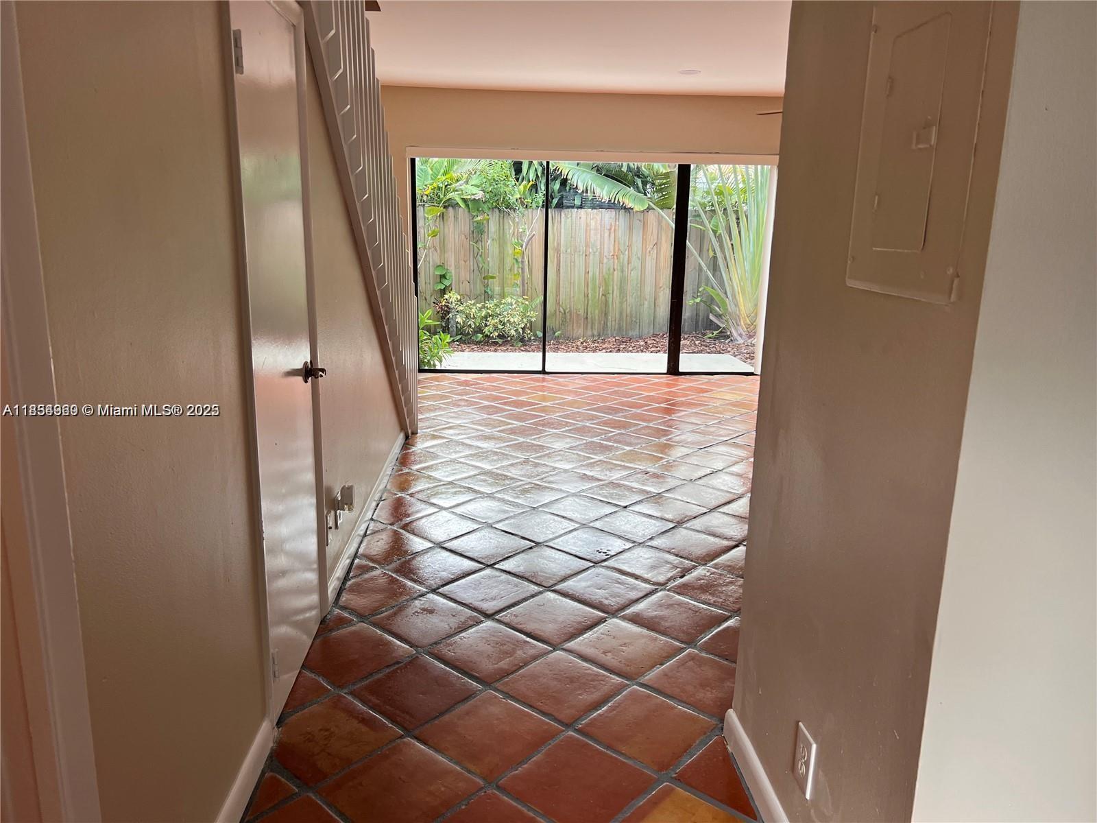 Property photo # 6