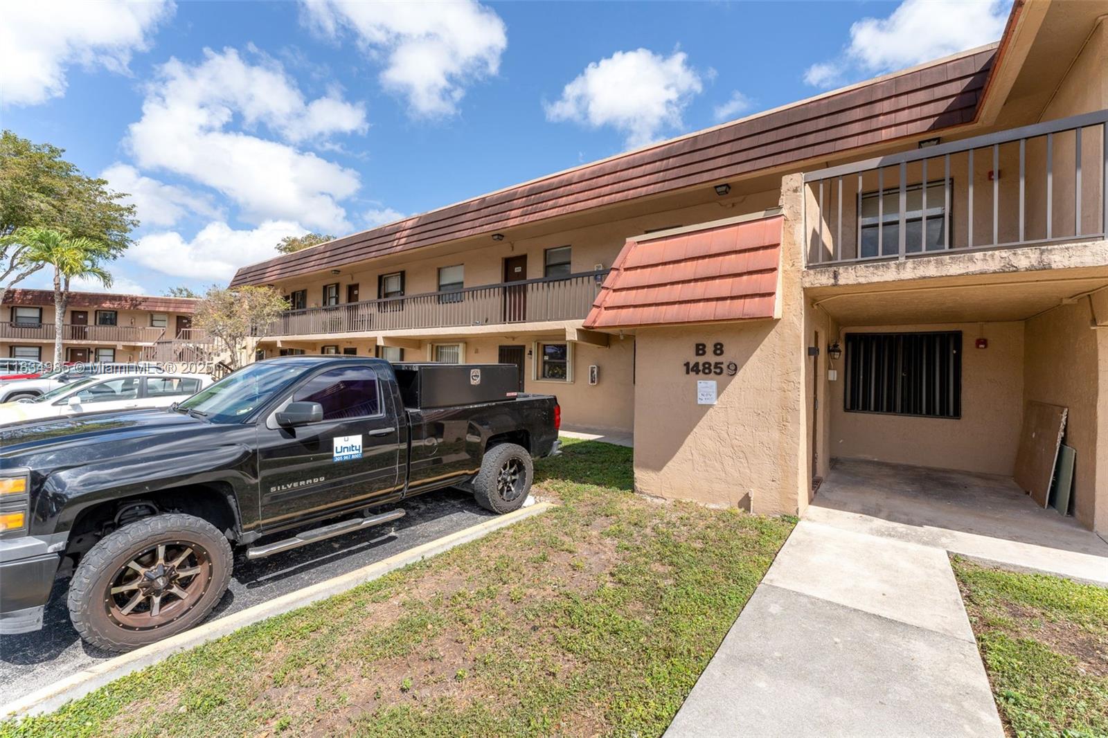 Property photo # 0