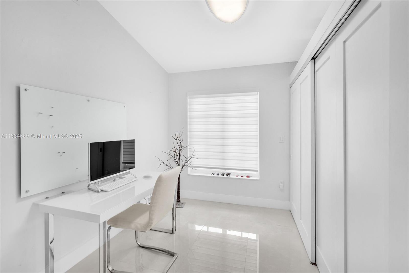 1211 E Wilshire Cir, Pembroke Pines, Florida image 18