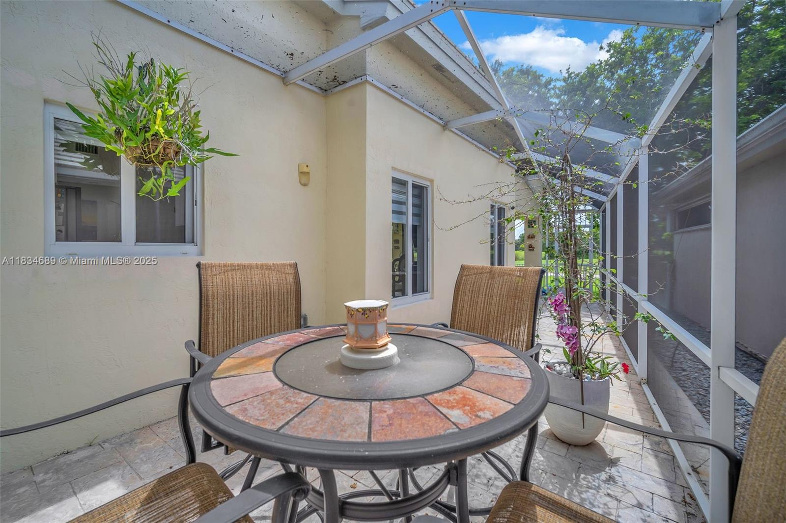 1211 E Wilshire Cir, Pembroke Pines, Florida image 24