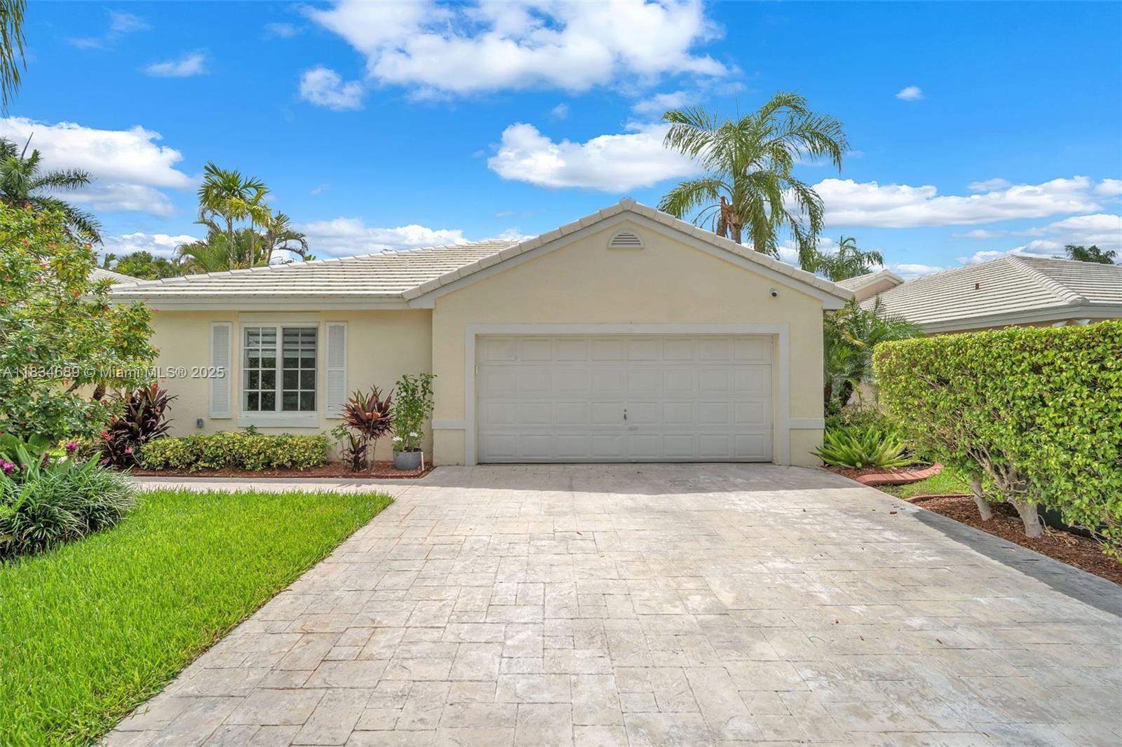 1211 E Wilshire Cir, Pembroke Pines, Florida image 29