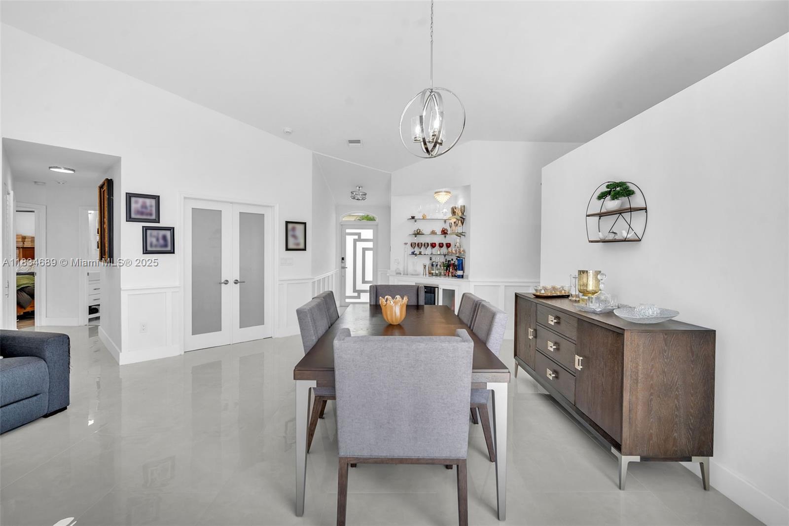 1211 E Wilshire Cir, Pembroke Pines, Florida image 6