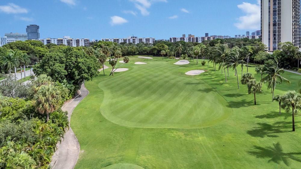 20301 W Country Club Dr #1421, Aventura, Florida image 34
