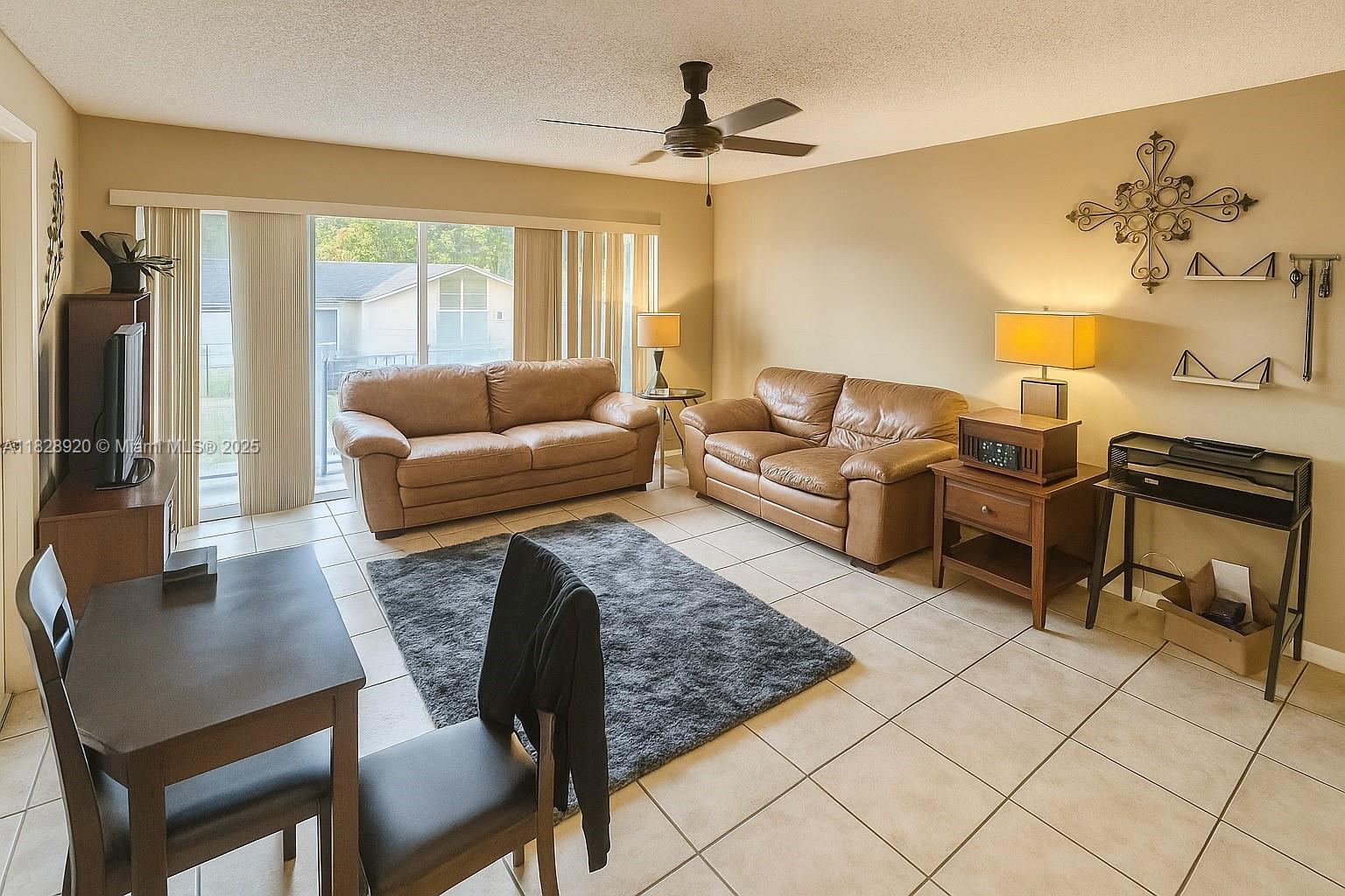 7523 W Sunrise Blvd #B2, Plantation, Florida image 5