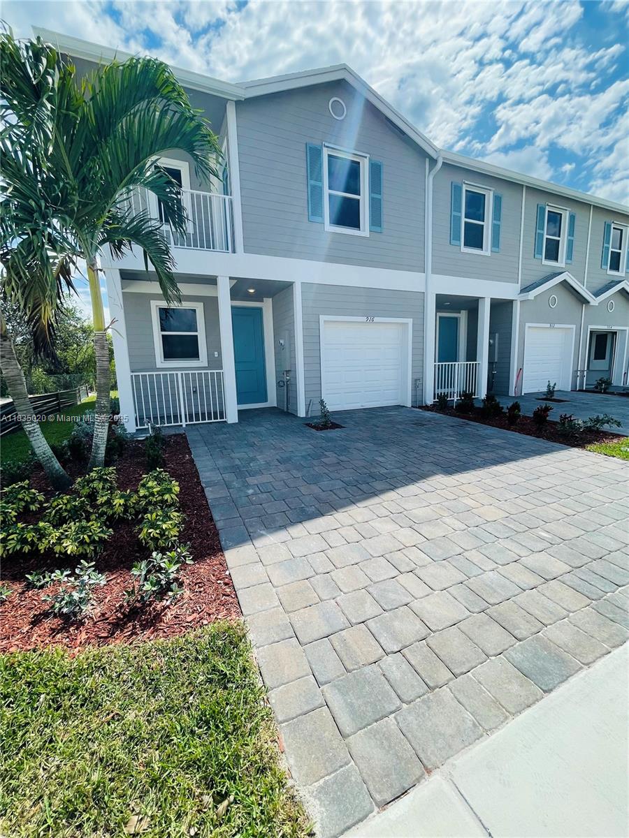 Property photo # 0