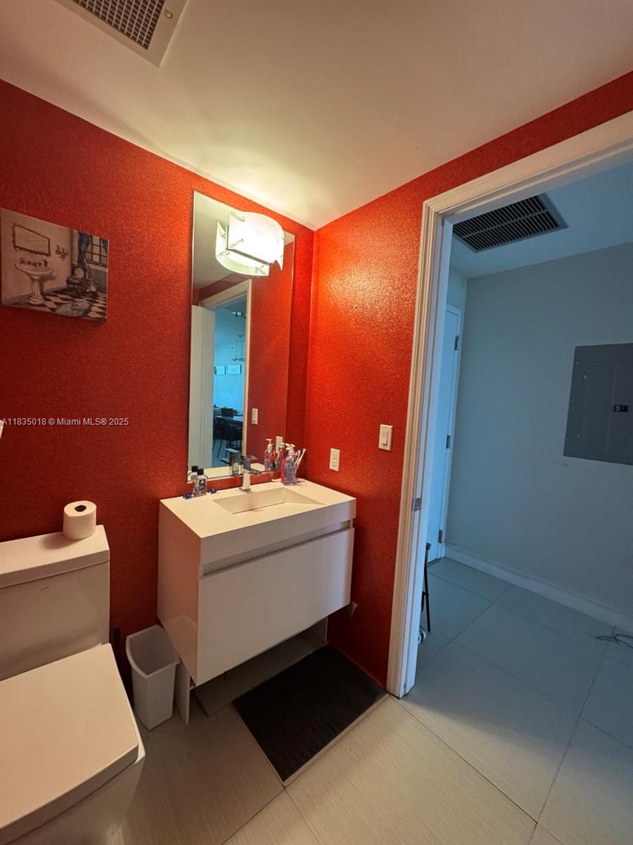 7901 Hispanola Ave #701, North Bay Village, Florida image 22