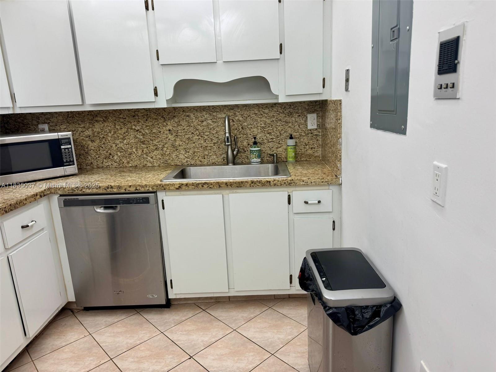 Property photo # 2