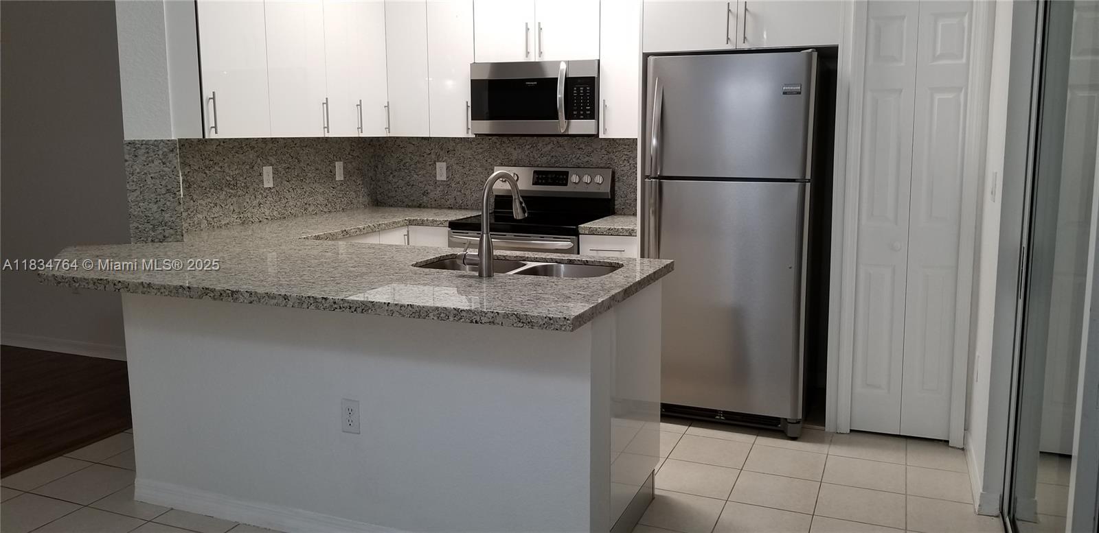 Property photo # 9