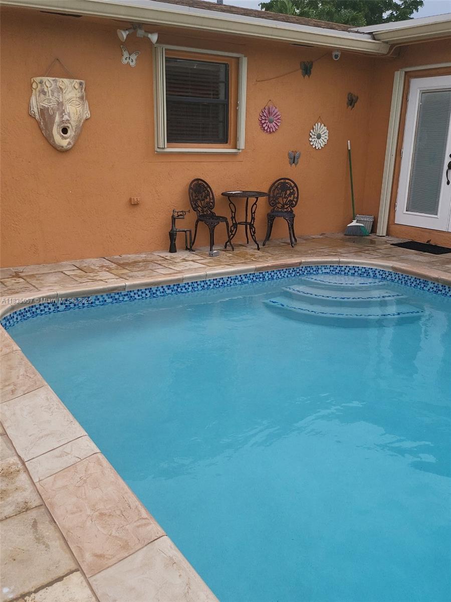 Property photo # 2