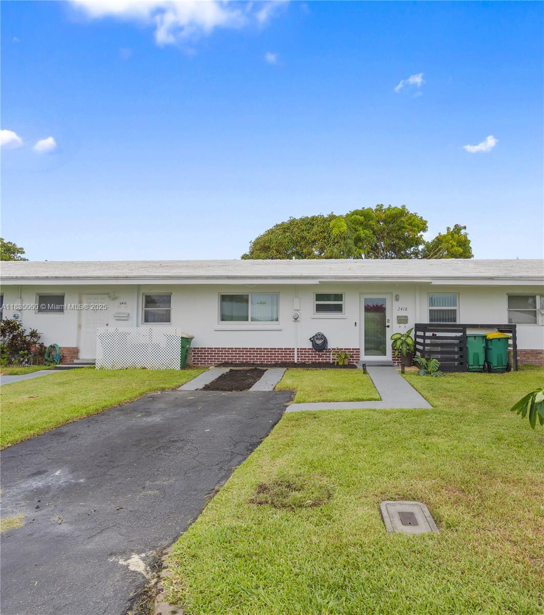 2418 NW 52nd St, Tamarac, Florida image 23