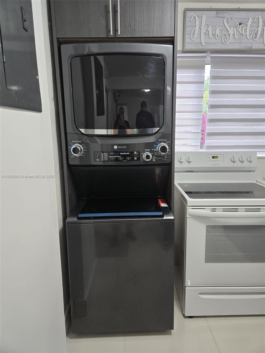 Property photo # 9