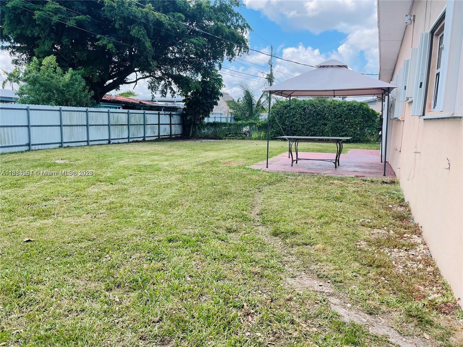 12240 SW 187th Ter, Miami, Florida image 2