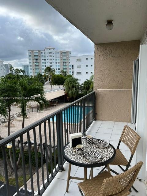 250 181st Dr #212, Sunny Isles Beach, Florida image 13
