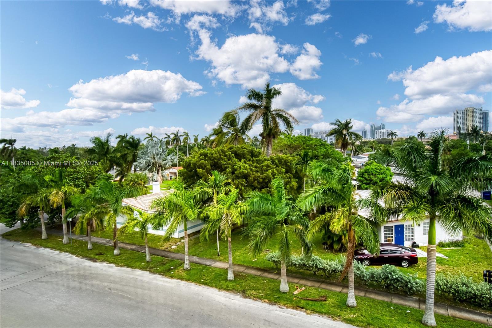 211 NE 8th Ave #407, Hallandale Beach, Florida image 40