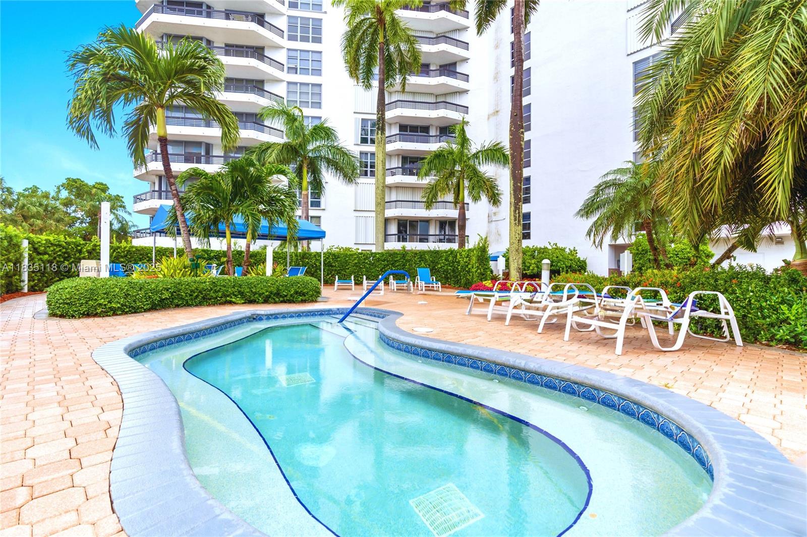 3530 Mystic Pointe Dr #1714, Aventura, Florida image 30