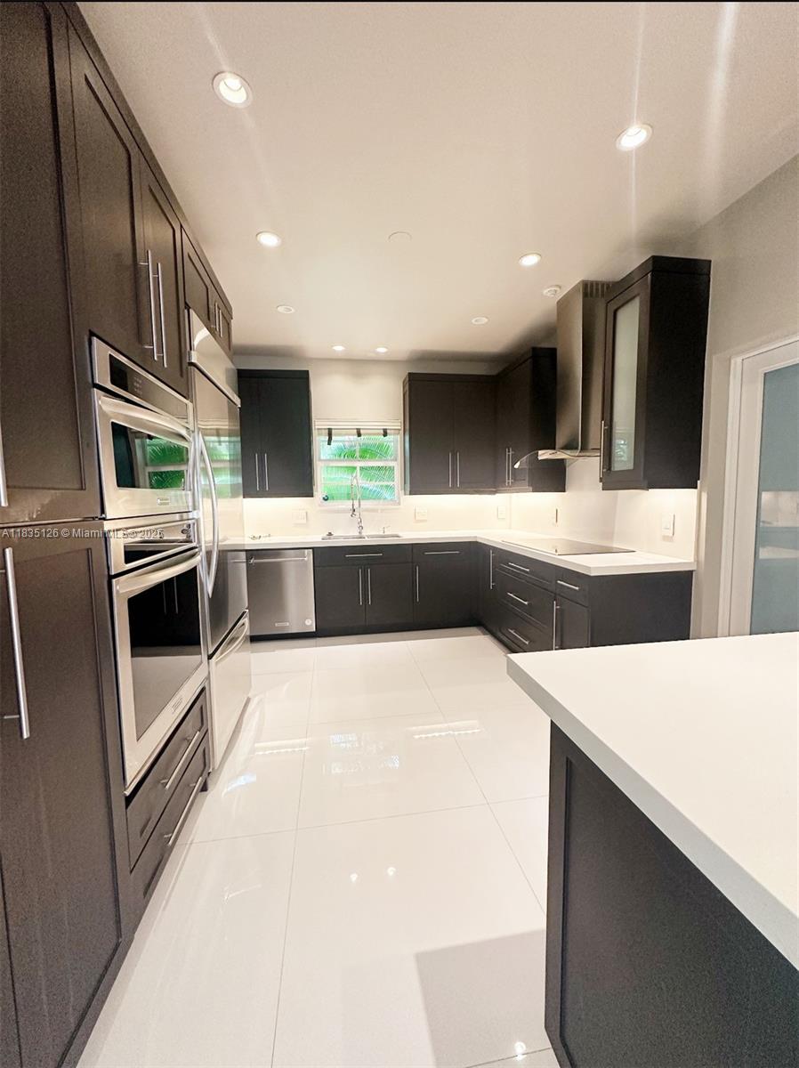 Property photo # 9