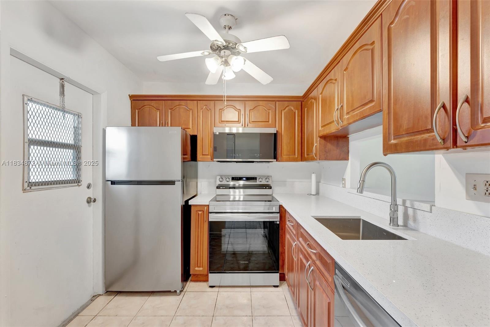 4341 NW 16th St #203, Lauderhill, Florida image 3