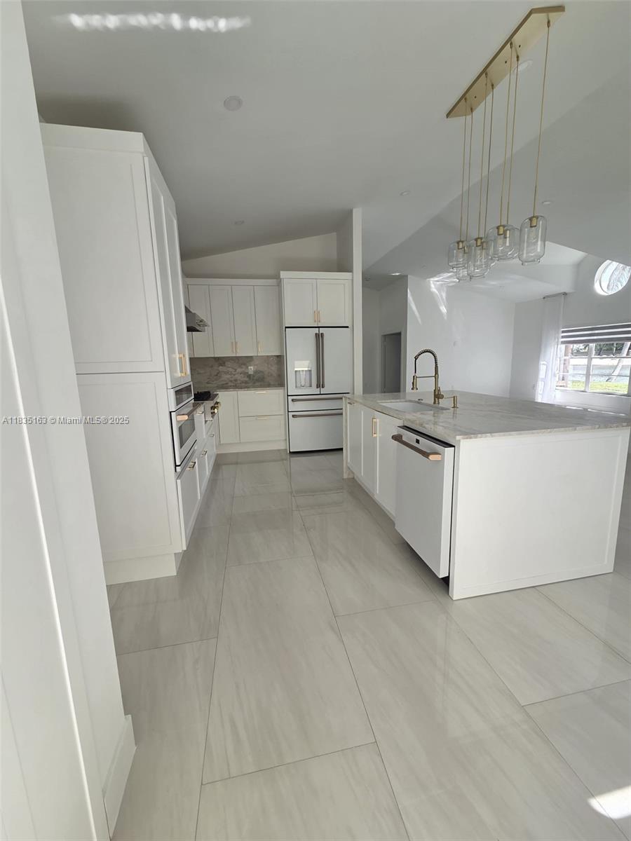Property photo # 7