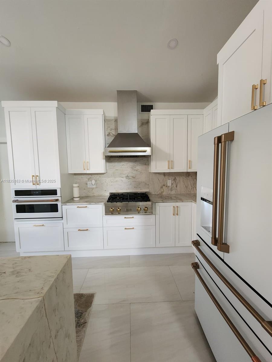 Property photo # 2