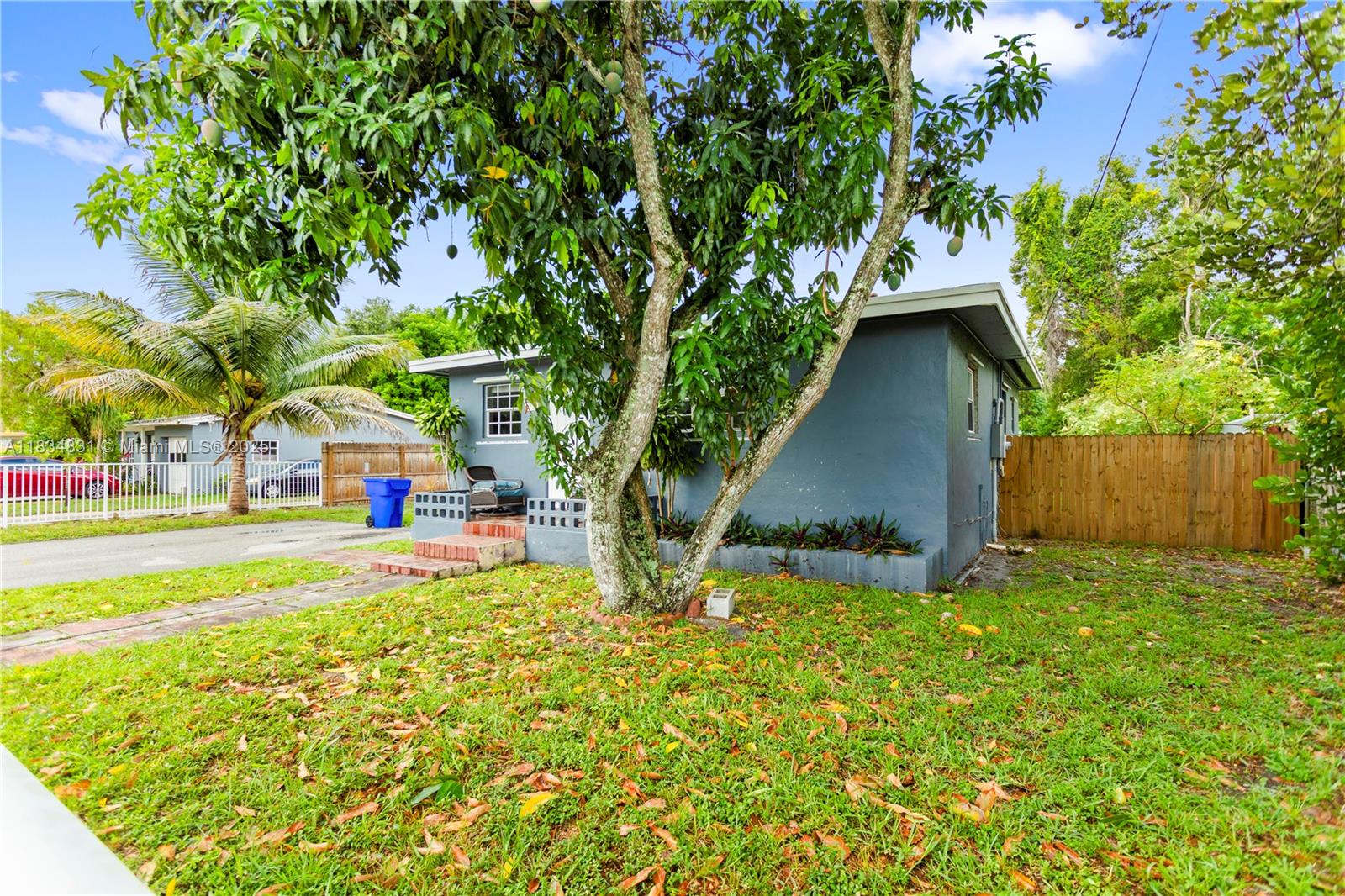 5734 Mckinley St, Hollywood, Florida image 5