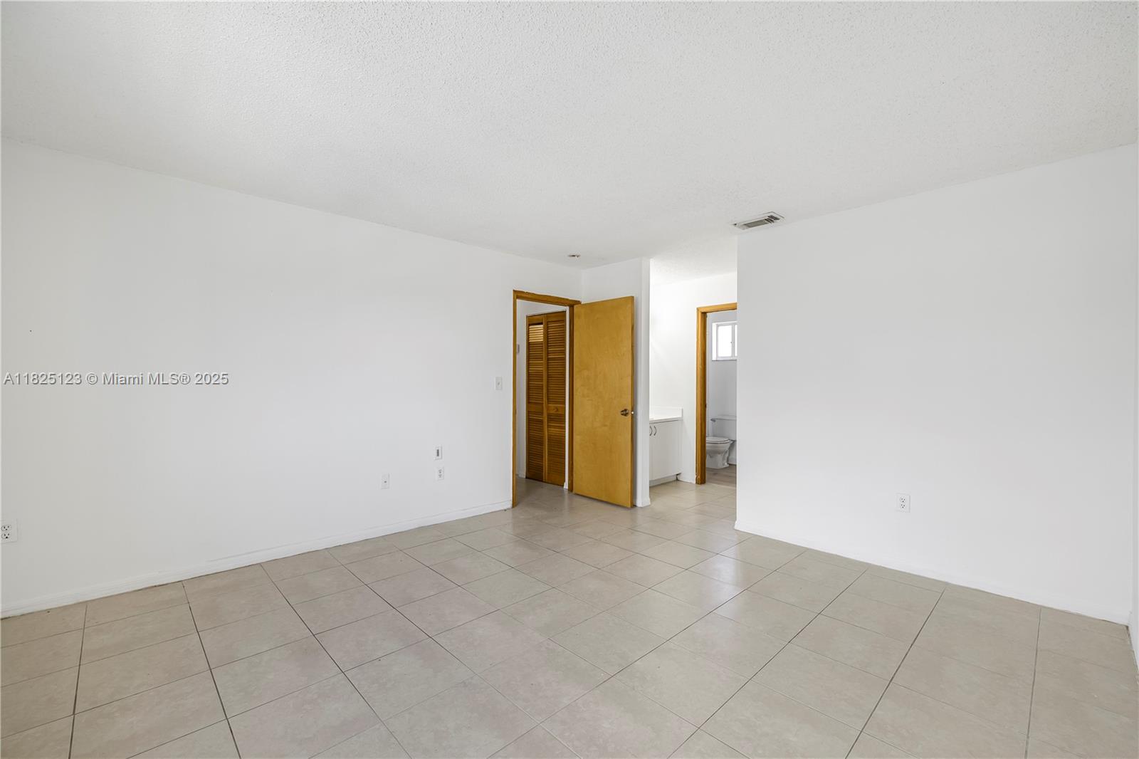 13723 SW 160th Ter, Miami, Florida image 24