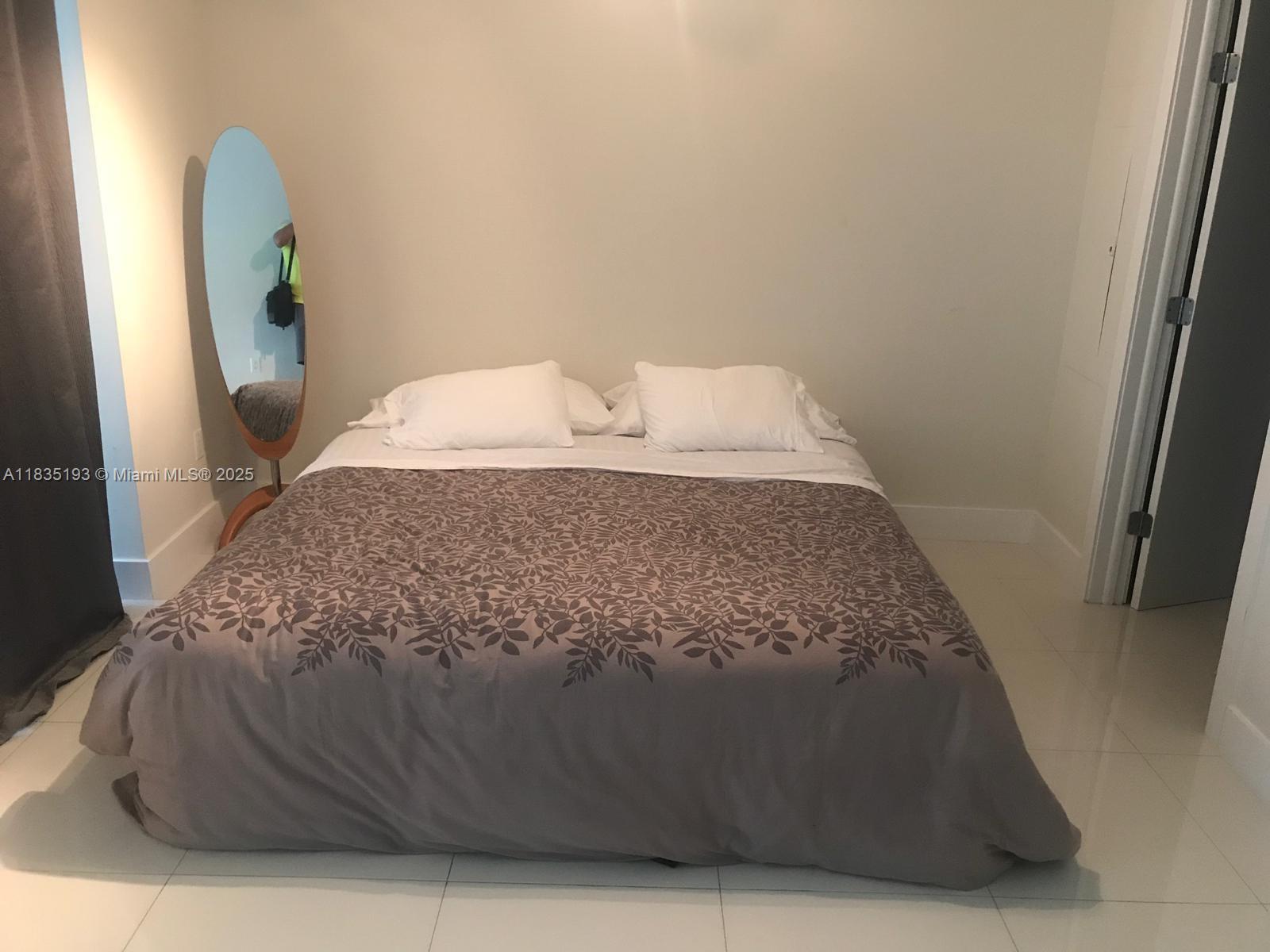 2950 NE 188th St #222, Aventura, Florida image 6
