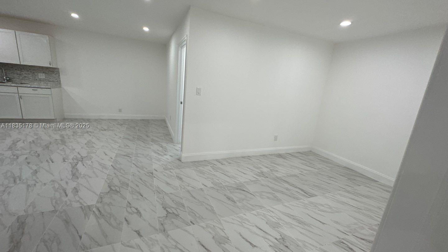 2251 NW 48th Ter #214, Lauderhill, Florida image 17