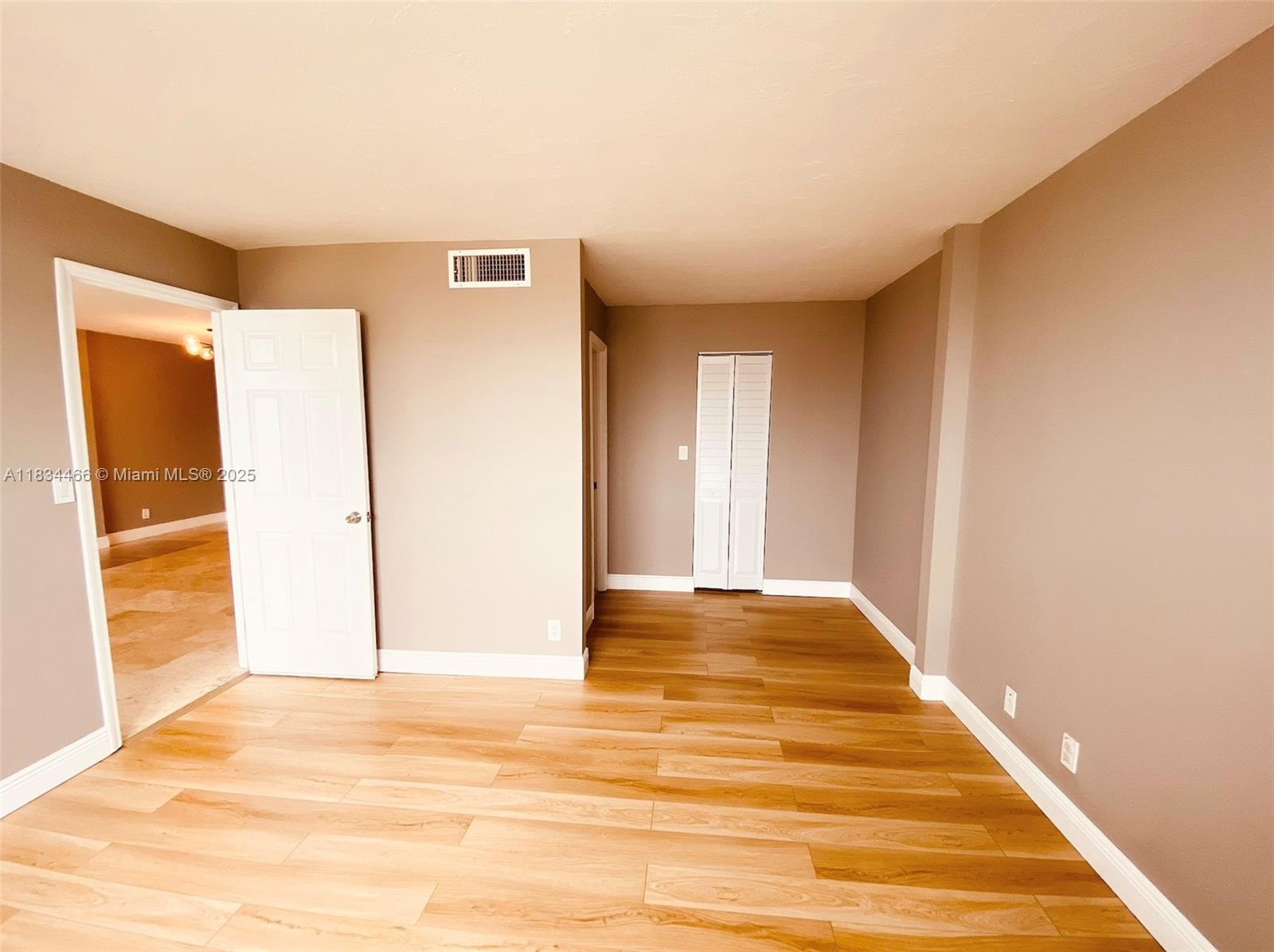 3545 NE 166th St #805, North Miami Beach, Florida image 16