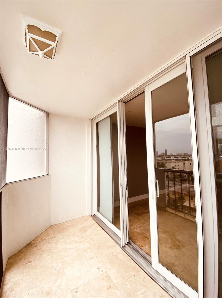 3545 NE 166th St #805, North Miami Beach, Florida image 22