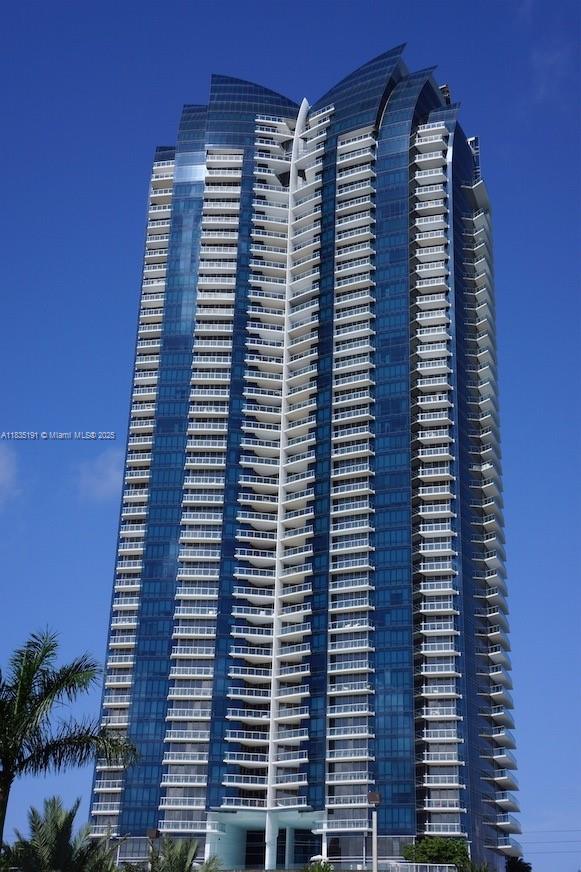 17121 Collins Ave #2803, Sunny Isles Beach, Florida image 3