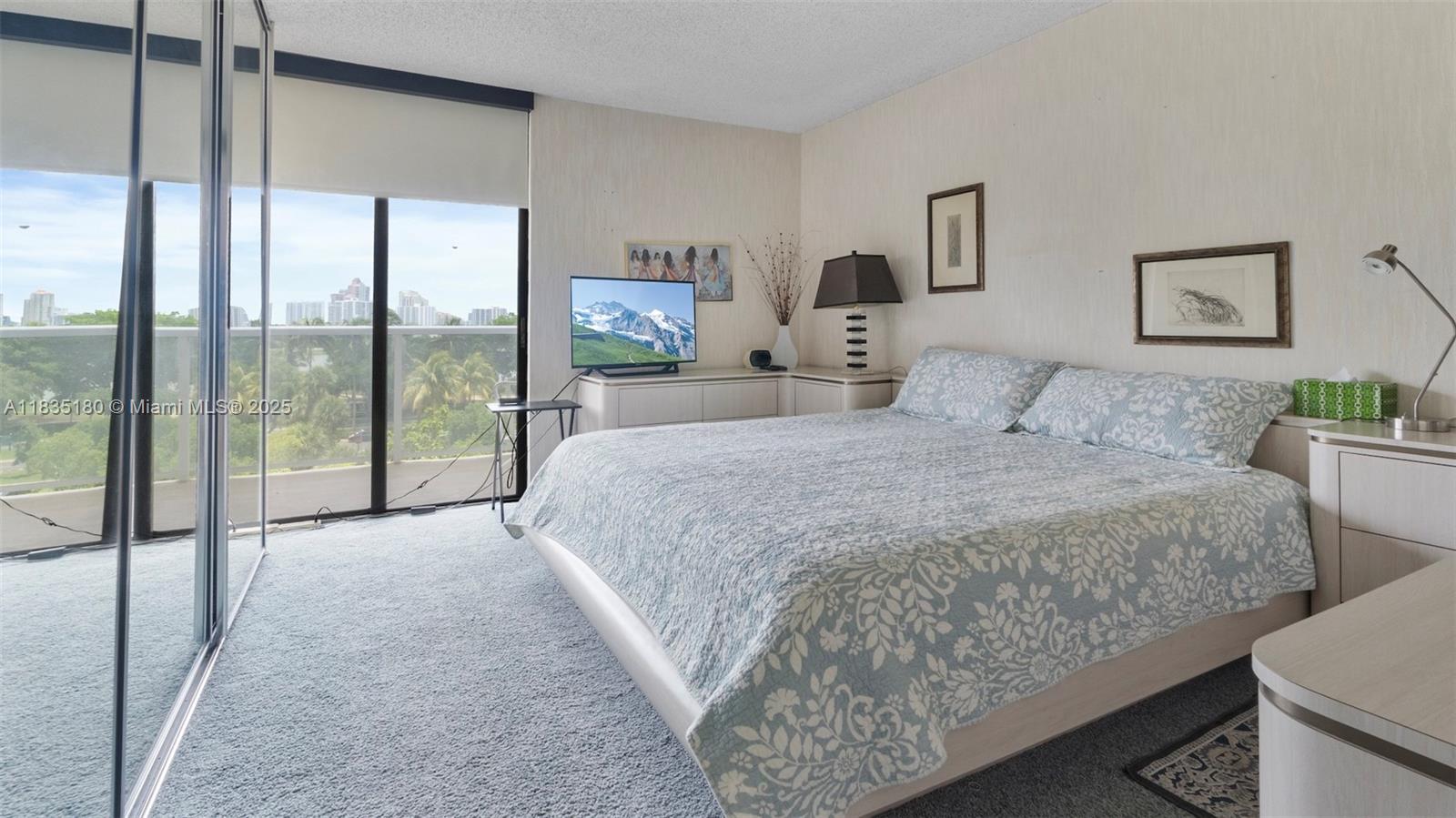 3701 N Country Club Dr #606, Aventura, Florida image 10