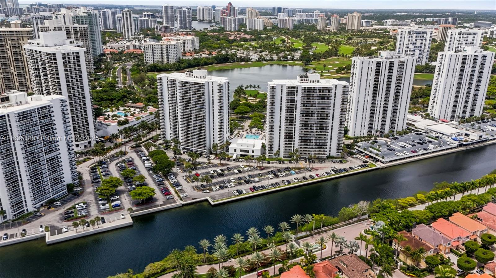 3701 N Country Club Dr #606, Aventura, Florida image 2