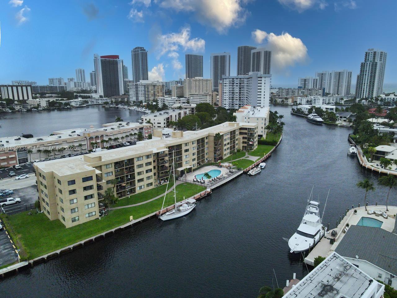 301 Golden Isles Dr #502, Hallandale Beach, Florida image 26
