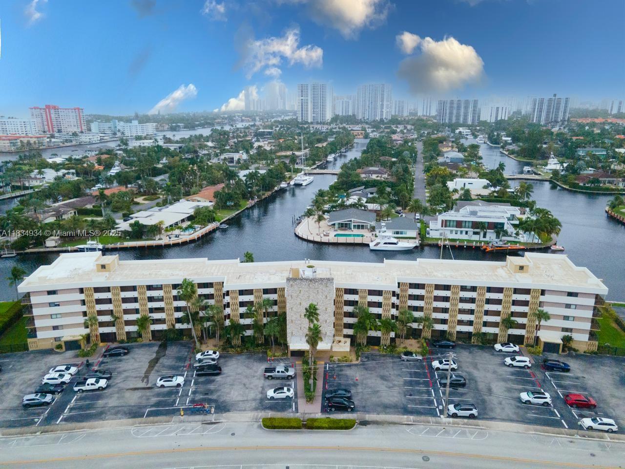 301 Golden Isles Dr #502, Hallandale Beach, Florida image 28